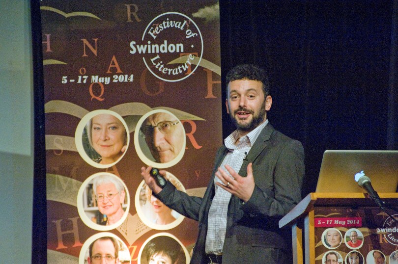 Alex Bellos ©Calyx Pictures