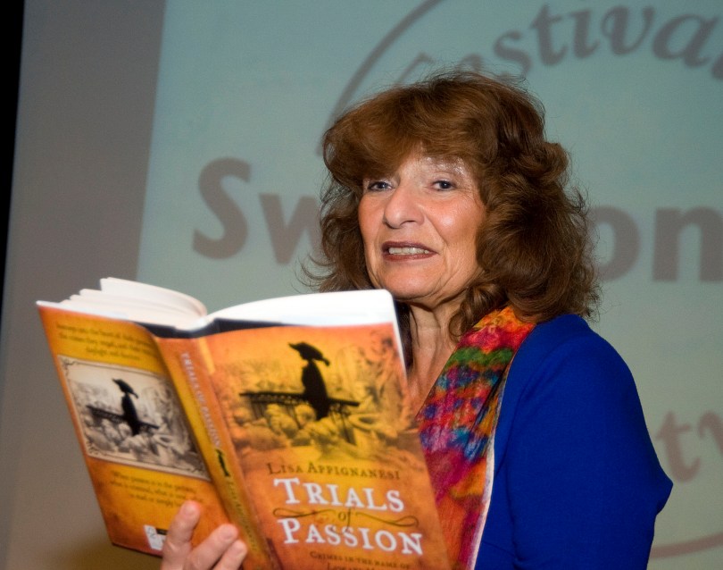 Lisa Appignanesi sans Bounty ©Calyx Picture Agency