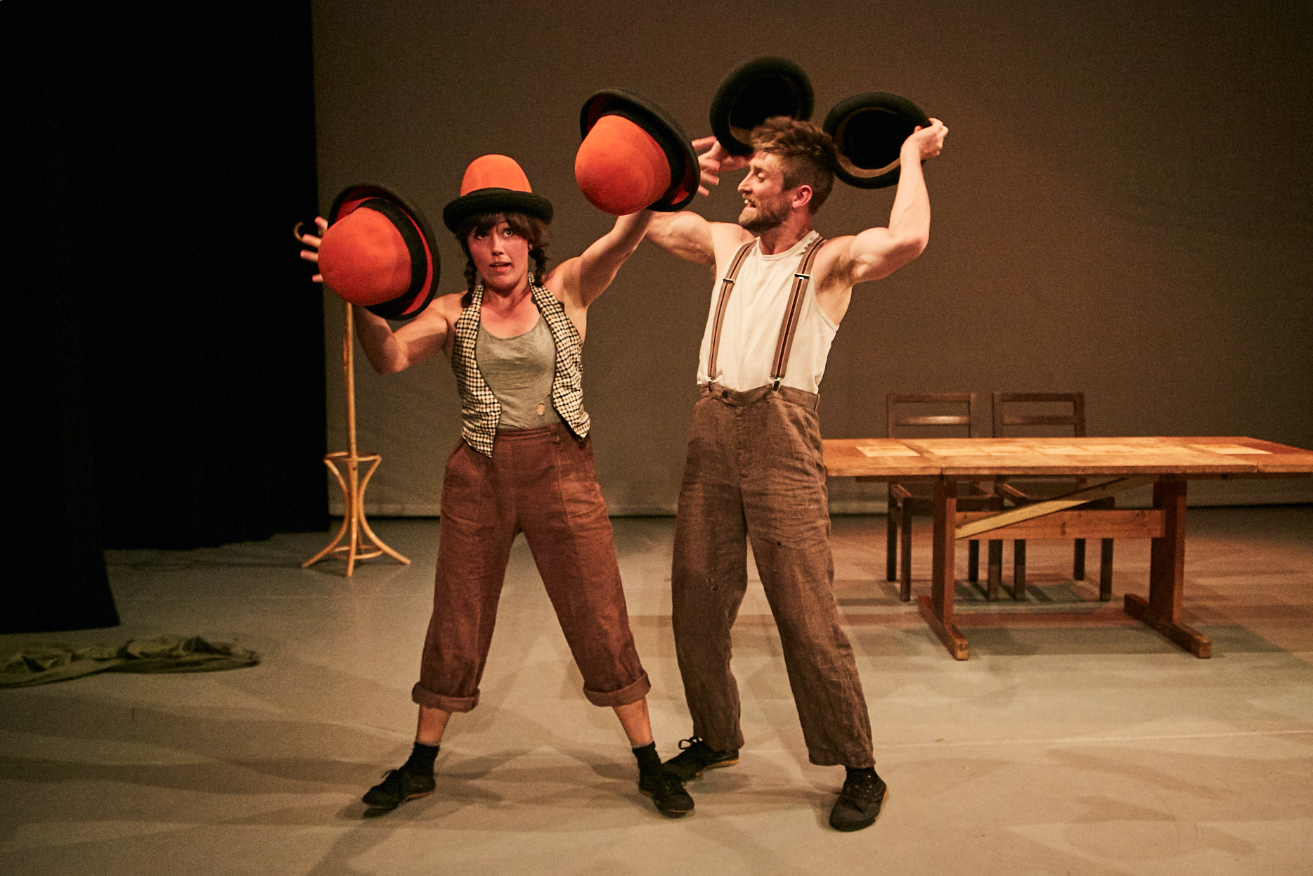 One Lump or Two, photo © Fernando Bagué